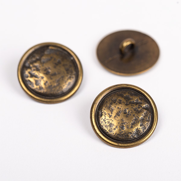 Buy METAL BUTTON 20MM 530 From DROPS Online | Yarnstreet.com