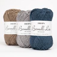DROPS Bomull-Linn yarn skeins in various colors cotton and linen blend summer yarn natural fiber
