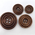 WOOD BUTTON 3888
