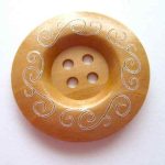 WOOD BUTTON 40MM 406