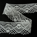 BLEACHED LINEN LACE 50MM 81294